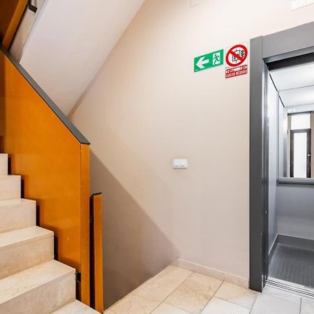 Komodo Sierpes: Bright & Classy Central Apartment 세비야 외부 사진