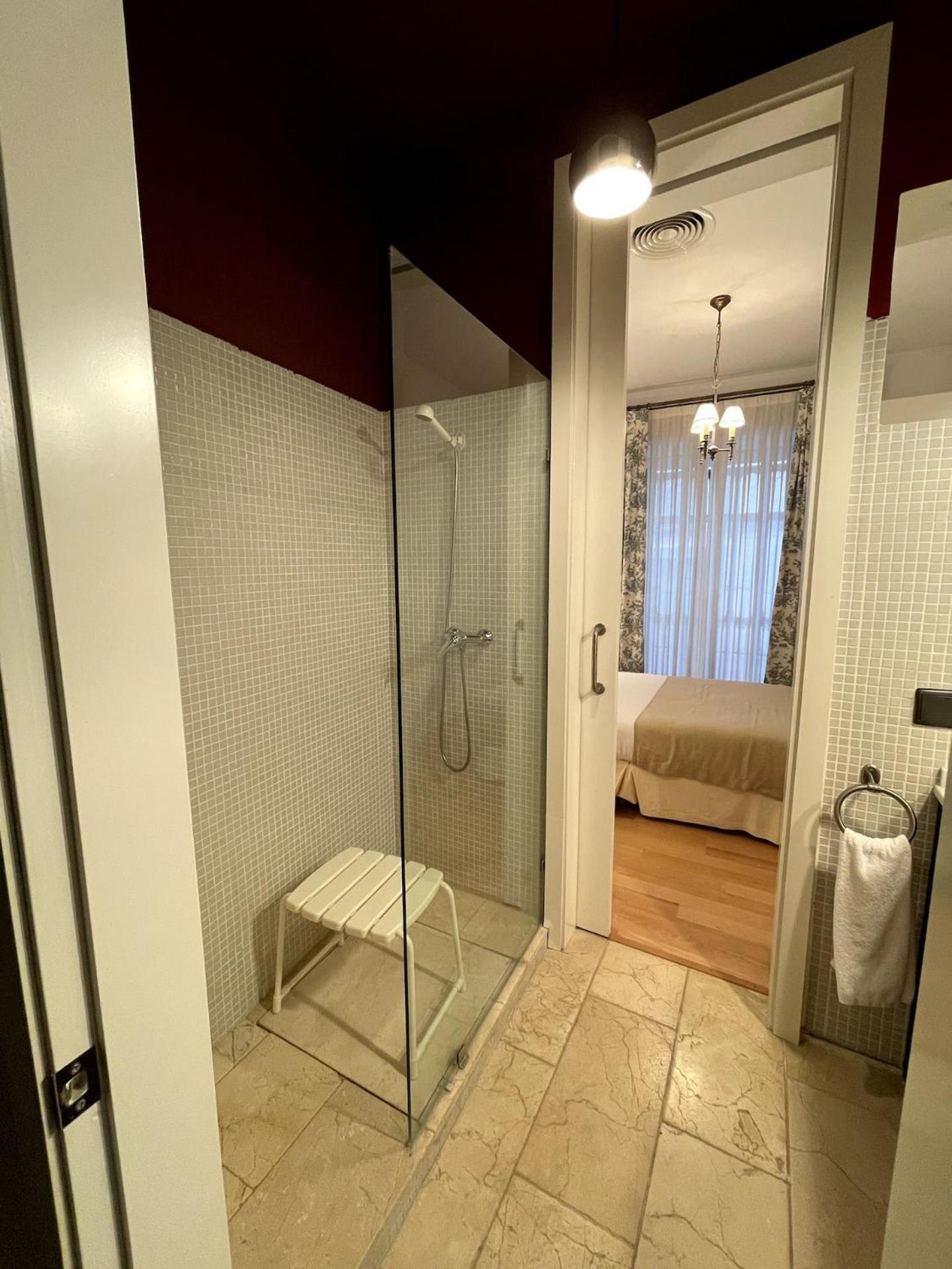 Komodo Sierpes: Bright & Classy Central Apartment 세비야 외부 사진